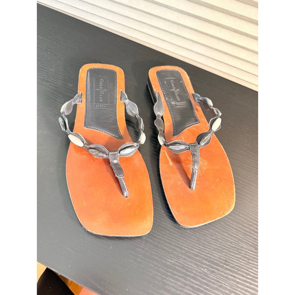 Cole Haan Resort Black Leather Beaded Thong Sandals Women’s Size 9B